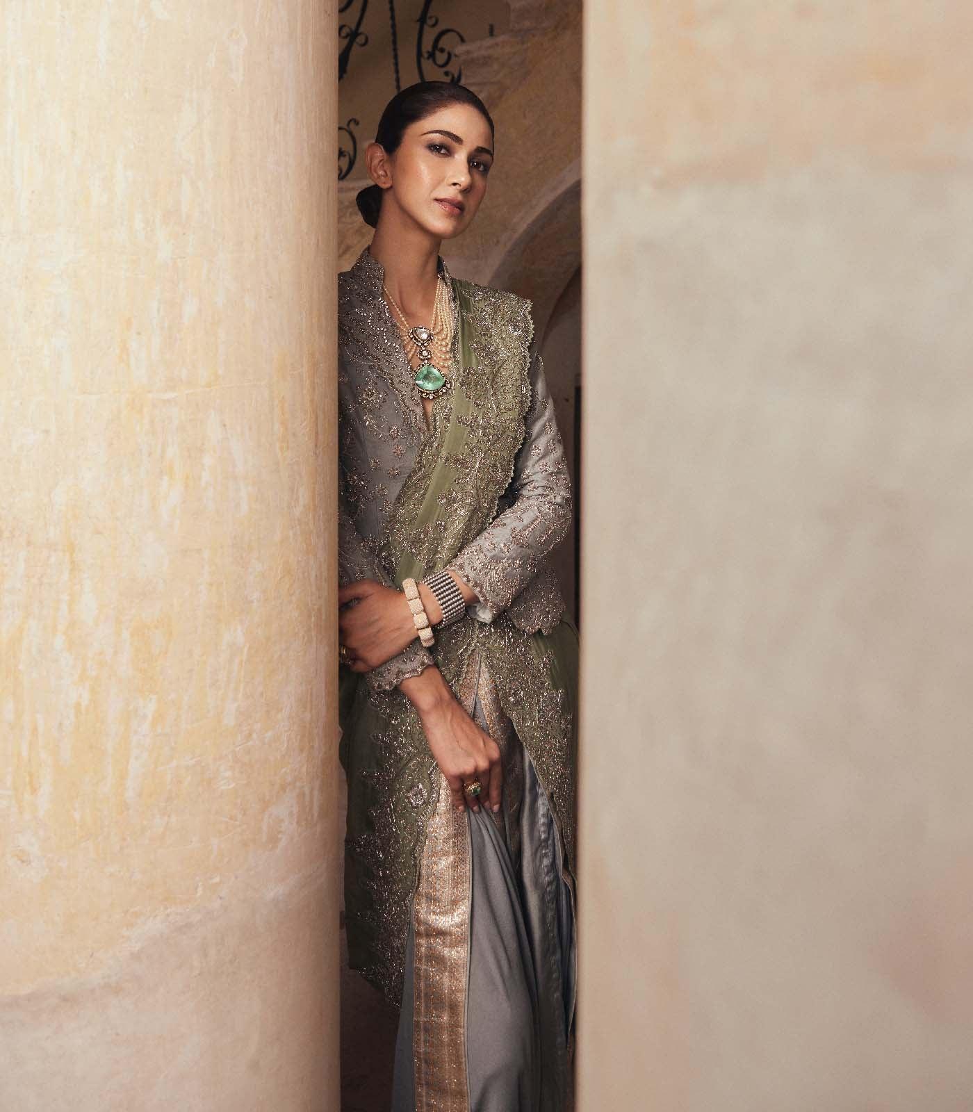 Grey Banaras saree set - Jayanti Reddy