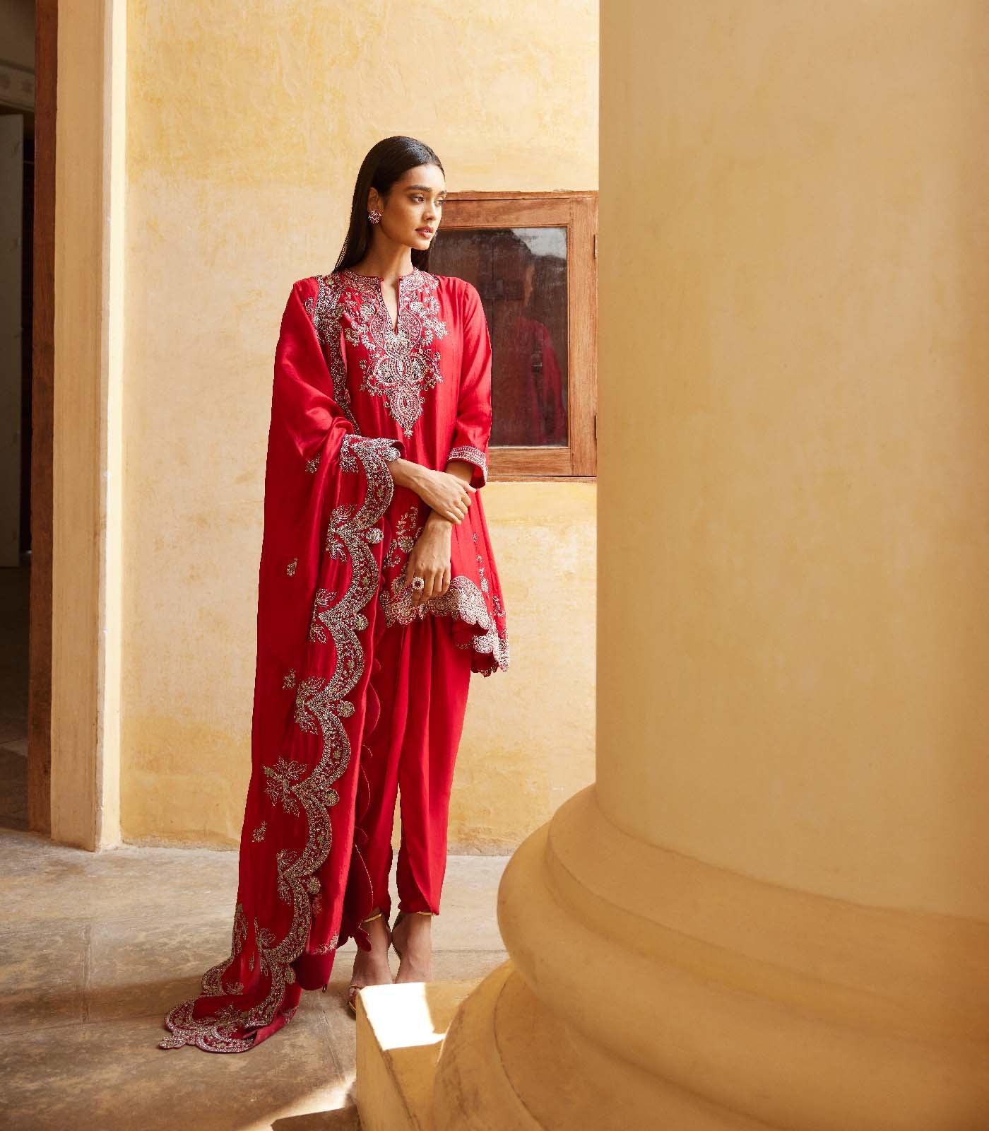 Red embroidered panel kurta Set - Jayanti Reddy