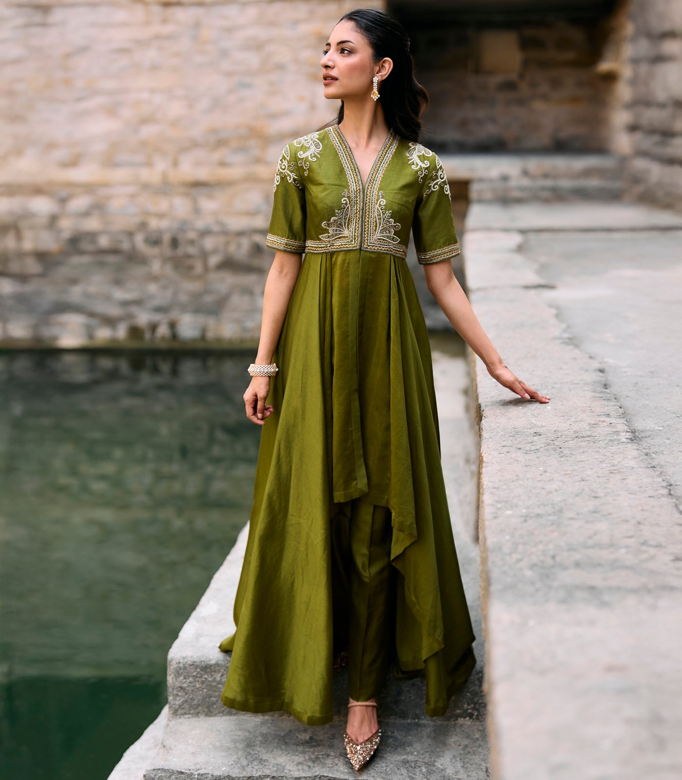 Owl Shoulder Drape – Jayanti Reddy